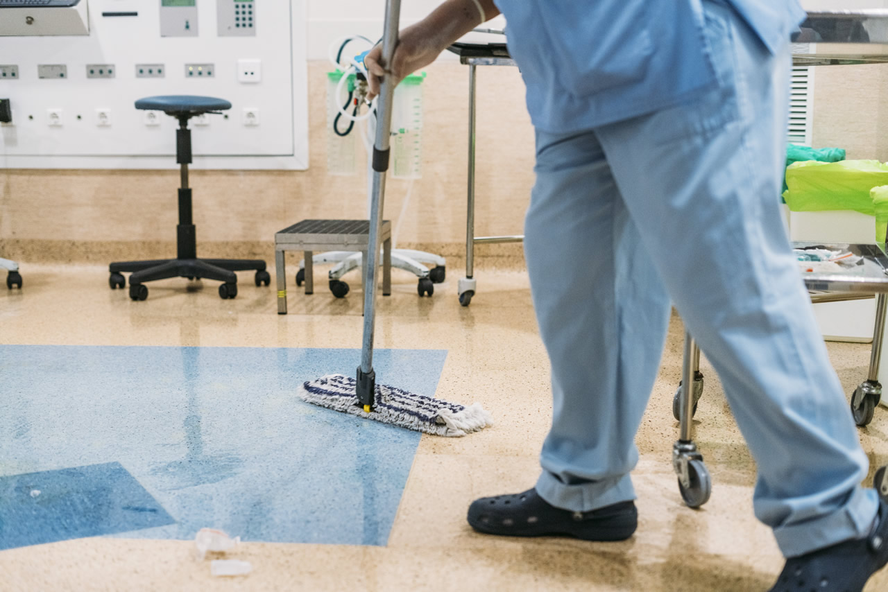 How Often Should I Schedule Commercial Cleaning Services?